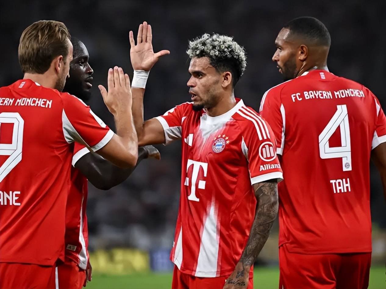 多特蒙德主场战平,暂居欧冠资格区 多特蒙德主场战平,暂居欧冠资格区