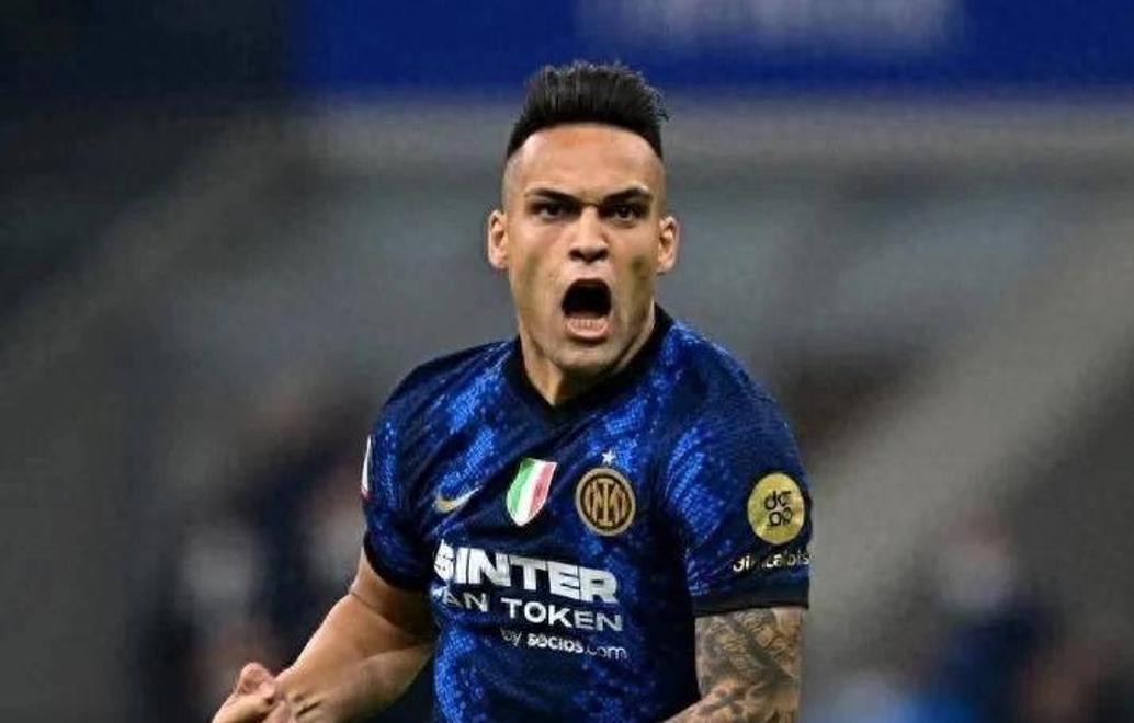 萨索洛主场击败国际米兰,豪取四连胜 萨索洛主场击败国际米兰,豪取四连胜