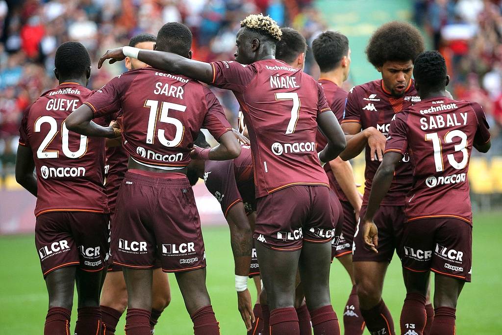 开云-包含摩纳哥客场作战，防守问题引关注的词条