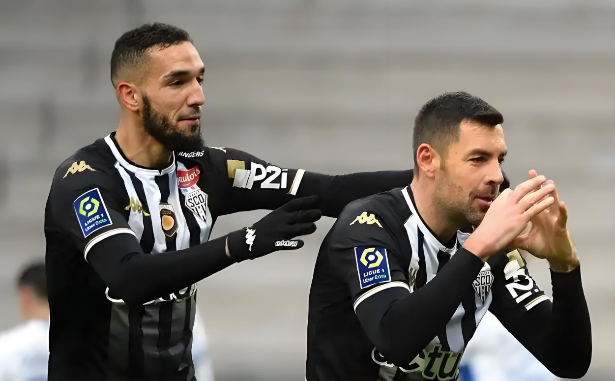 摩纳哥客场挑战南特，双方主帅斗智斗勇的简单介绍