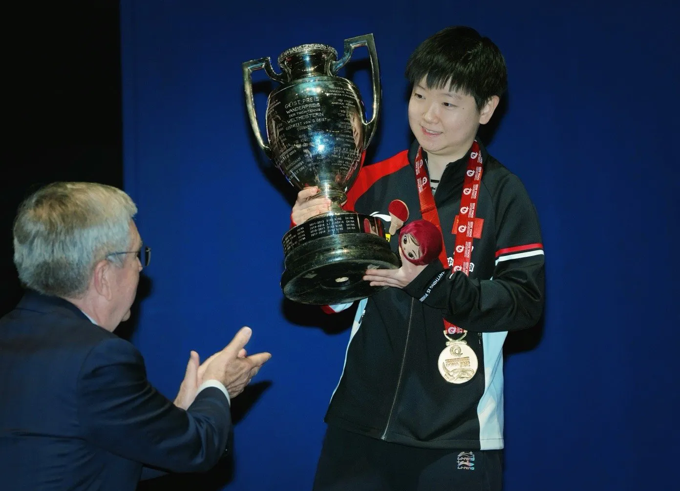 奥地利队绝杀日本队,梁靖崑高光表现 奥地利队绝杀日本队,梁靖崑高光表现