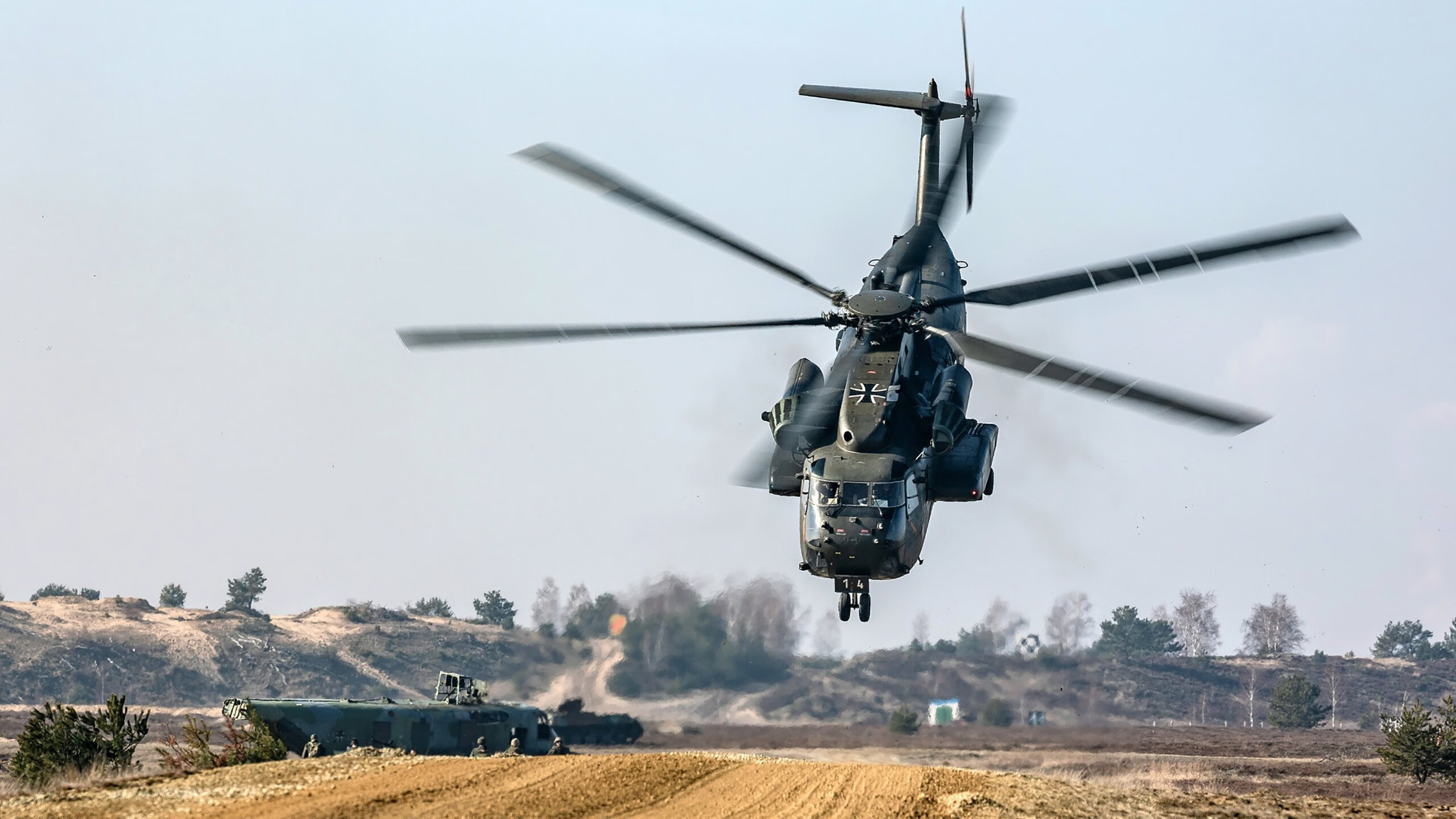 开云体育入口-绿茵场上的文明对话,当拉齐奥的蓝邂逅尼日利亚的绿,卡马文加如何成为破局密钥?